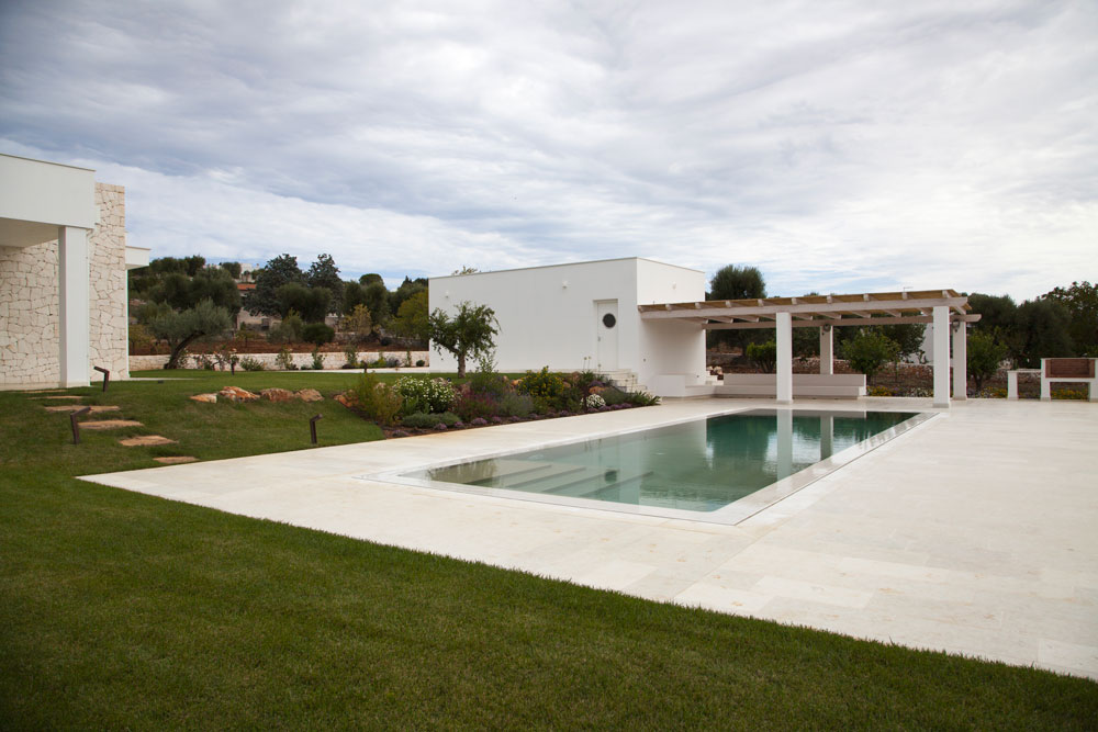 Giardino Villa con Piscina Ostuni #1