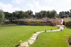 Giardino mediterraneo Villa Ceglie Messapica #6